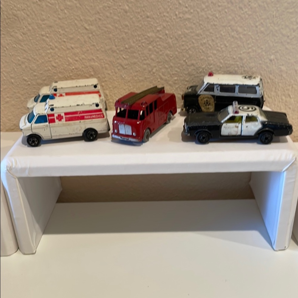 Vintage Die-Cast Emergency Vehicle Set - Red, White, Black